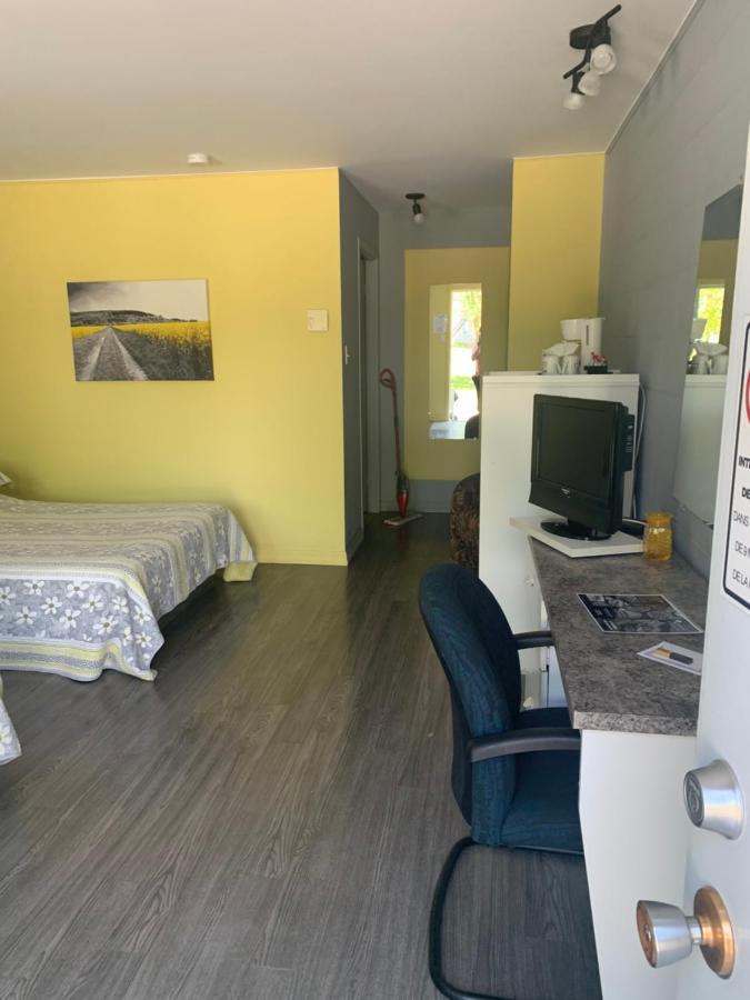 Motel Valois Yl Inc Acton Vale Ngoại thất bức ảnh